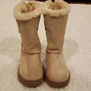 Cat and Jack gold boots size C8